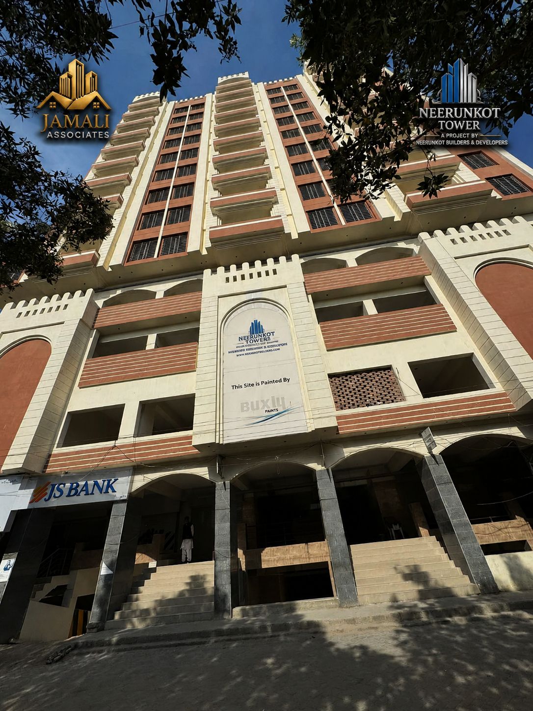 Luxurious 3 Bed Drawing Launge Flat For Sale